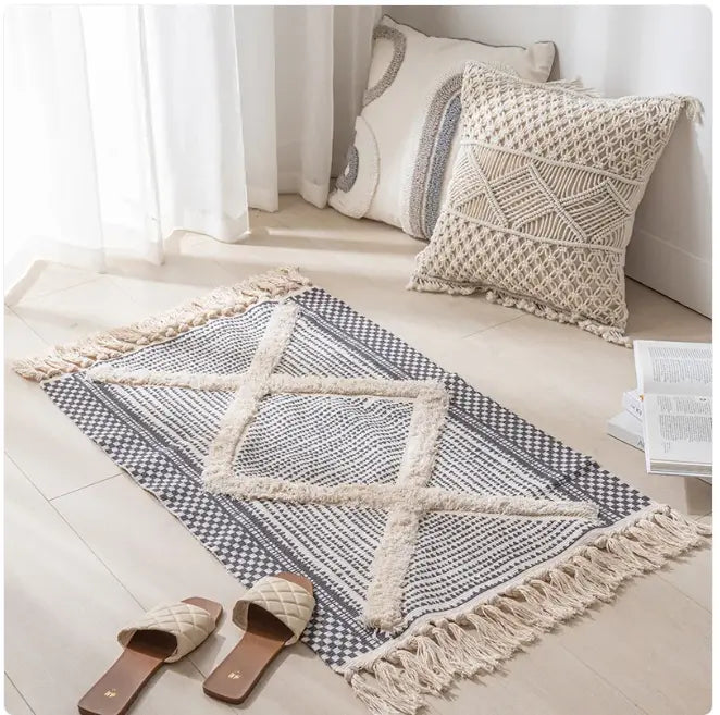 Contemporary Minimalist Area Rug EVERYDAY HARMONY